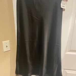 Beautiful black silky satin-y midi skirt